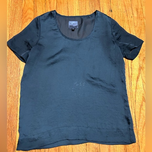 Joe b Women’s Black Sheer Lightweight Scoop Neck T Shirt Size Small - Picture 1 of 5